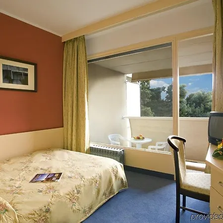 Otel Pical Sunny By Valamar Poreč