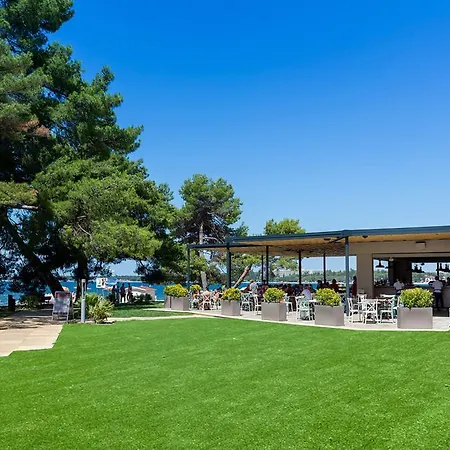 Pical Sunny By Valamar 2*