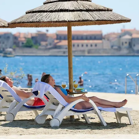 Pical Sunny By Valamar Пореч