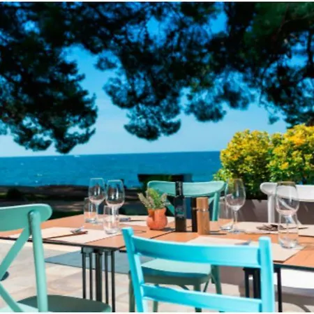 Отель Pical Sunny By Valamar