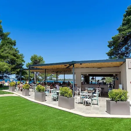 Pical Sunny By Valamar מלון פורץ